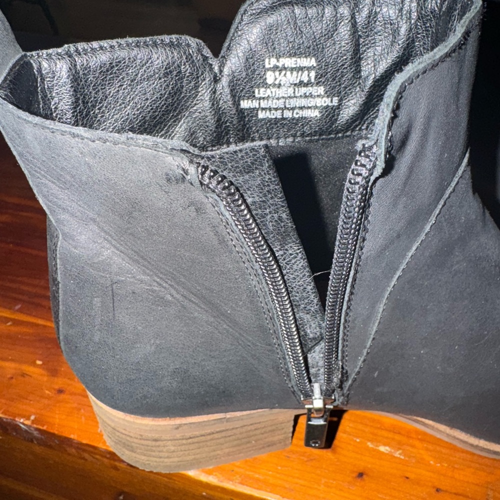 Lucky Brand Black Leather Ankle Boot - Picture 8 of 9